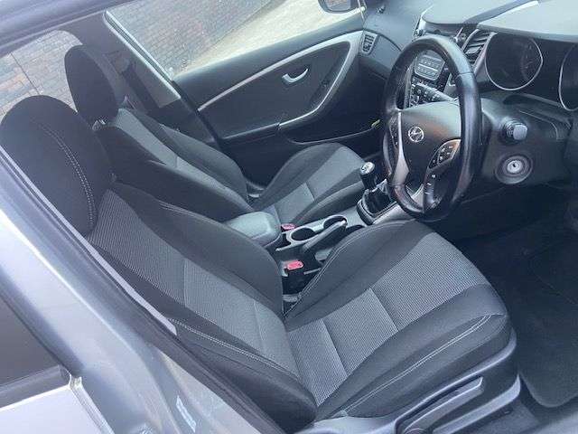 2014 HYUNDAI I30 2014 HYUNDAI I30