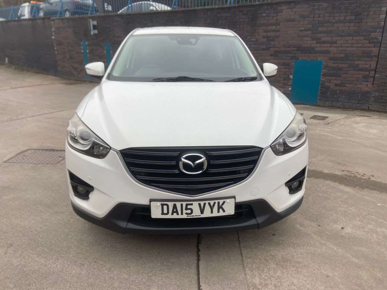 A 2015 MAZDA CX-5 2.2 SKYACTIV-D SE-L Nav SUV 5dr Diesel Auto 4WD Euro 6 (s/s) (150 ps) A 2015 MAZDA CX-5 2.2 SKYACTIV-D SE-L Nav SUV 5dr Diesel Auto 4WD Euro 6 (s/s) (150 ps)