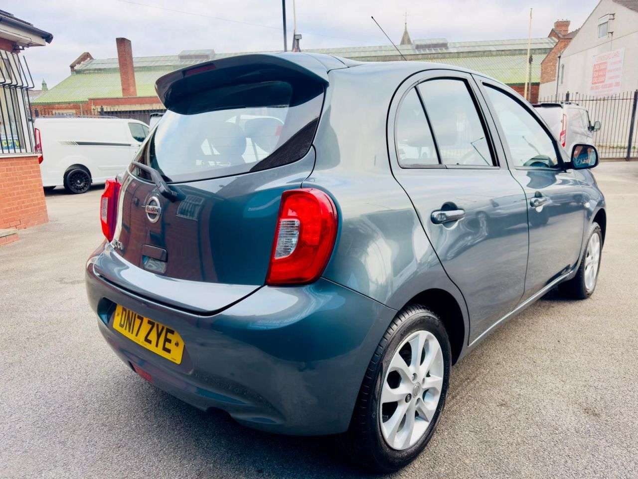 A 2017 NISSAN MICRA 1.2 Acenta Hatchback 5dr Petrol Manual Euro 6 (80 ps) A 2017 NISSAN MICRA 1.2 Acenta Hatchback 5dr Petrol Manual Euro 6 (80 ps)