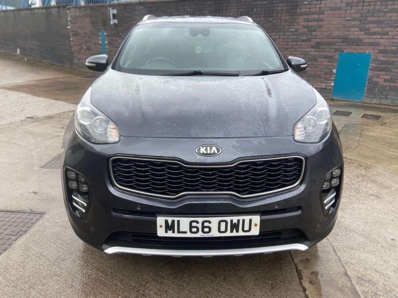 A 2016 KIA SPORTAGE 2.0 CRDi GT-Line SUV 5dr Diesel Manual AWD Euro 6 (134 bhp) A 2016 KIA SPORTAGE 2.0 CRDi GT-Line SUV 5dr Diesel Manual AWD Euro 6 (134 bhp)