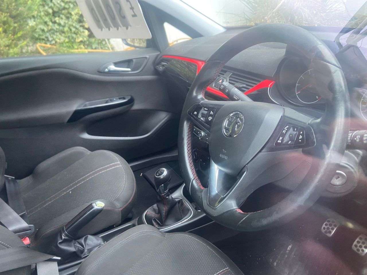 A 2016 VAUXHALL CORSA 1.4i ecoFLEX SRi Hatchback 3dr Petrol Manual Euro 6 (75 ps) A 2016 VAUXHALL CORSA 1.4i ecoFLEX SRi Hatchback 3dr Petrol Manual Euro 6 (75 ps)