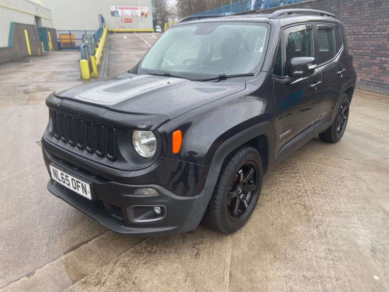 A 2015 JEEP RENEGADE 1.6 MultiJetII Longitude SUV 5dr Diesel Manual Euro 6 (s/s) (120 ps) A 2015 JEEP RENEGADE 1.6 MultiJetII Longitude SUV 5dr Diesel Manual Euro 6 (s/s) (120 ps)