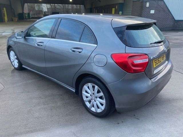 A 2013 MERCEDES-BENZ A-CLASS 1.6 A180 BlueEfficiency SE Hatchback 5dr Petrol Manual Euro 6 (s/s) (122 ps A 2013 MERCEDES-BENZ A-CLASS 1.6 A180 BlueEfficiency SE Hatchback 5dr Petrol Manual Euro 6 (s/s) (122 ps