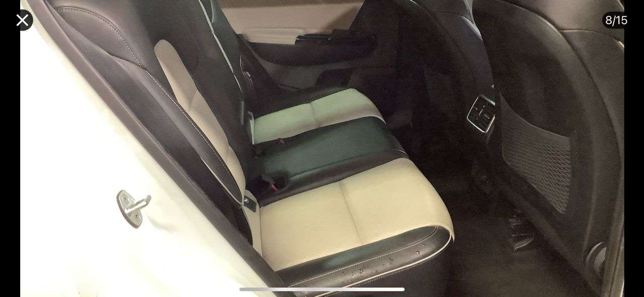 A 2017 KIA SPORTAGE 2.0 CRDi GT-Line SUV 5dr Diesel Manual AWD Euro 6 (134 bhp) A 2017 KIA SPORTAGE 2.0 CRDi GT-Line SUV 5dr Diesel Manual AWD Euro 6 (134 bhp)