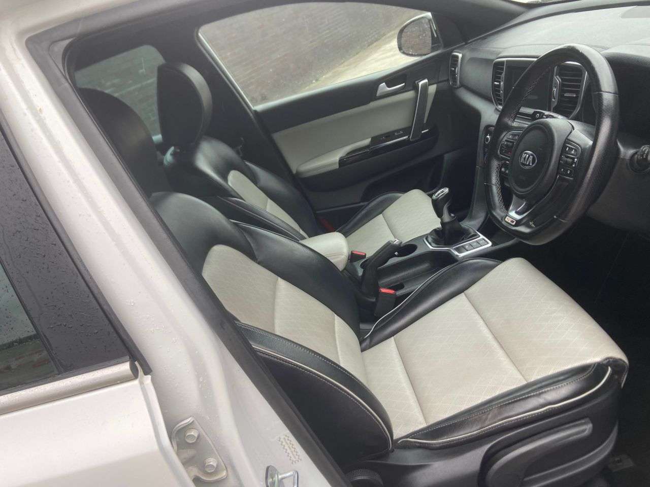 2017 KIA SPORTAGE 2017 KIA SPORTAGE