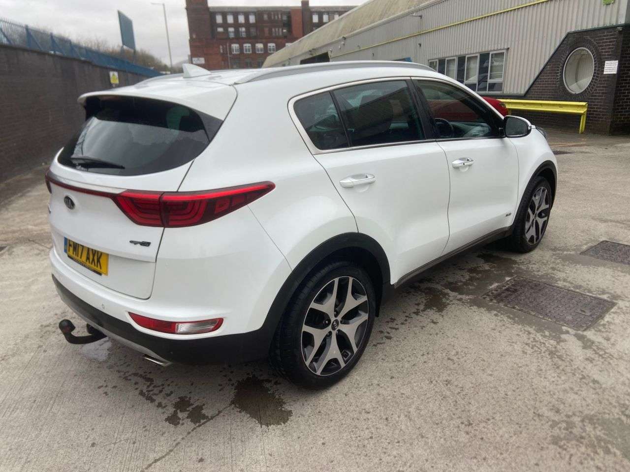 A 2017 KIA SPORTAGE 2.0 CRDi GT-Line SUV 5dr Diesel Manual AWD Euro 6 (134 bhp) A 2017 KIA SPORTAGE 2.0 CRDi GT-Line SUV 5dr Diesel Manual AWD Euro 6 (134 bhp)