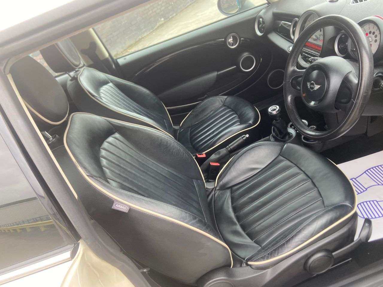 2013 MINI HATCH 2013 MINI HATCH