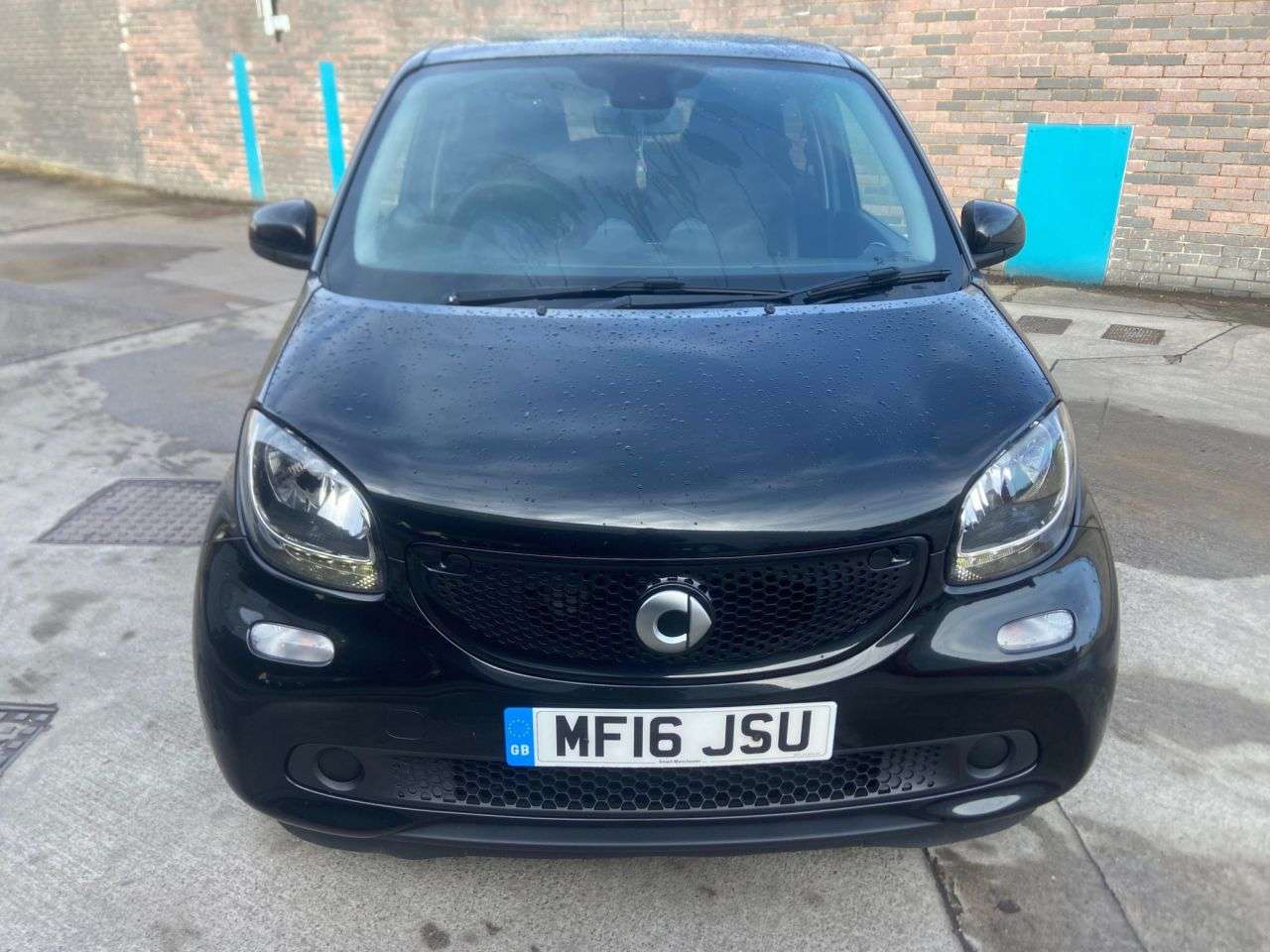 A 2016 SMART FORFOUR 1.0 Edition Black Hatchback 5dr Petrol Twinamic Euro 6 (s/s) (71 ps) A 2016 SMART FORFOUR 1.0 Edition Black Hatchback 5dr Petrol Twinamic Euro 6 (s/s) (71 ps)