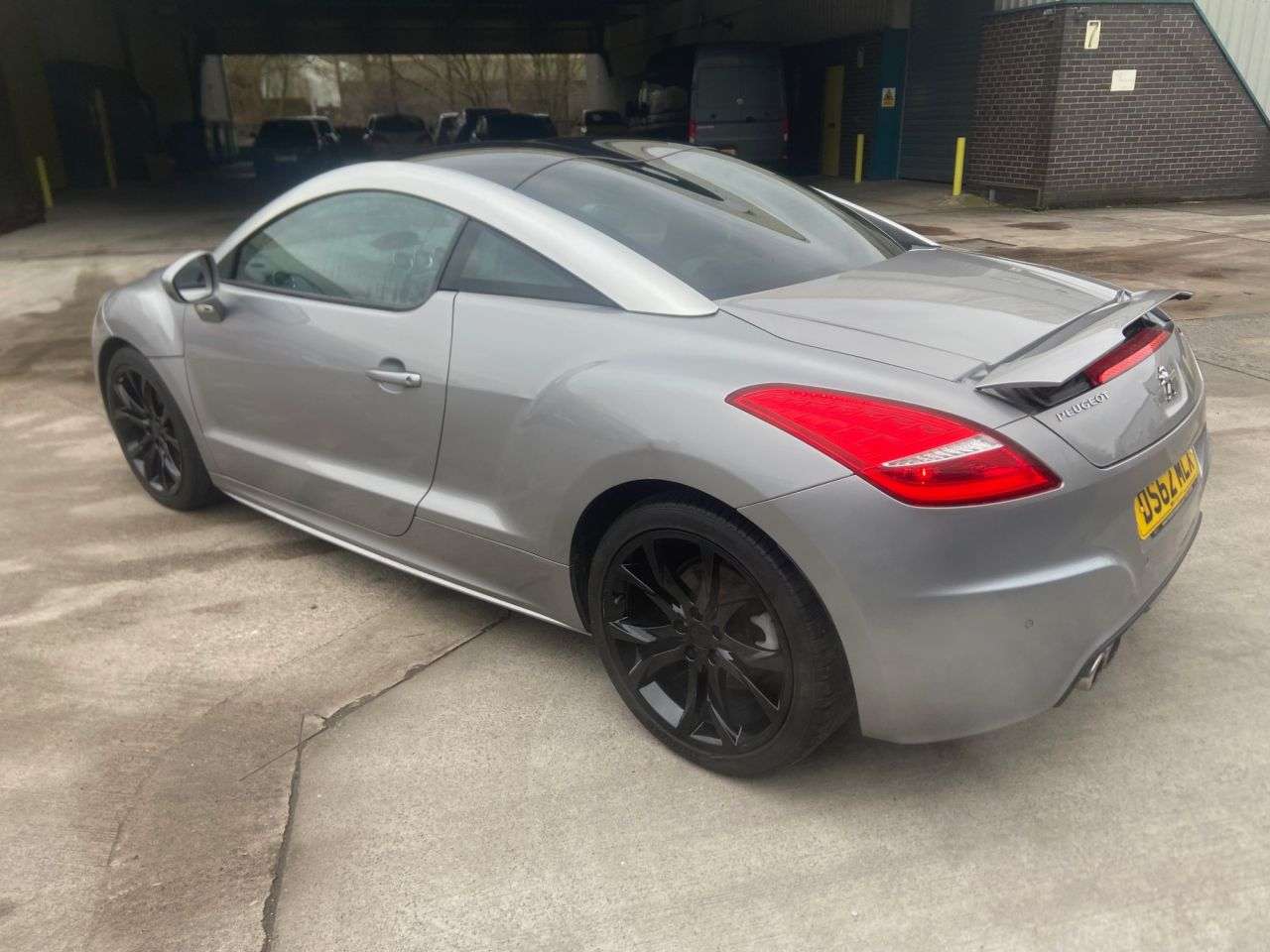 2013 PEUGEOT RCZ 2013 PEUGEOT RCZ