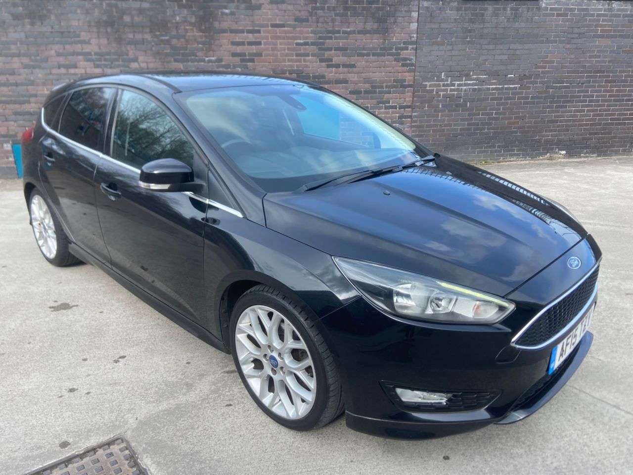 A 2015 FORD FOCUS 1.5T EcoBoost Zetec S Hatchback 5dr Petrol Manual Euro 6 (s/s) (150 ps) A 2015 FORD FOCUS 1.5T EcoBoost Zetec S Hatchback 5dr Petrol Manual Euro 6 (s/s) (150 ps)