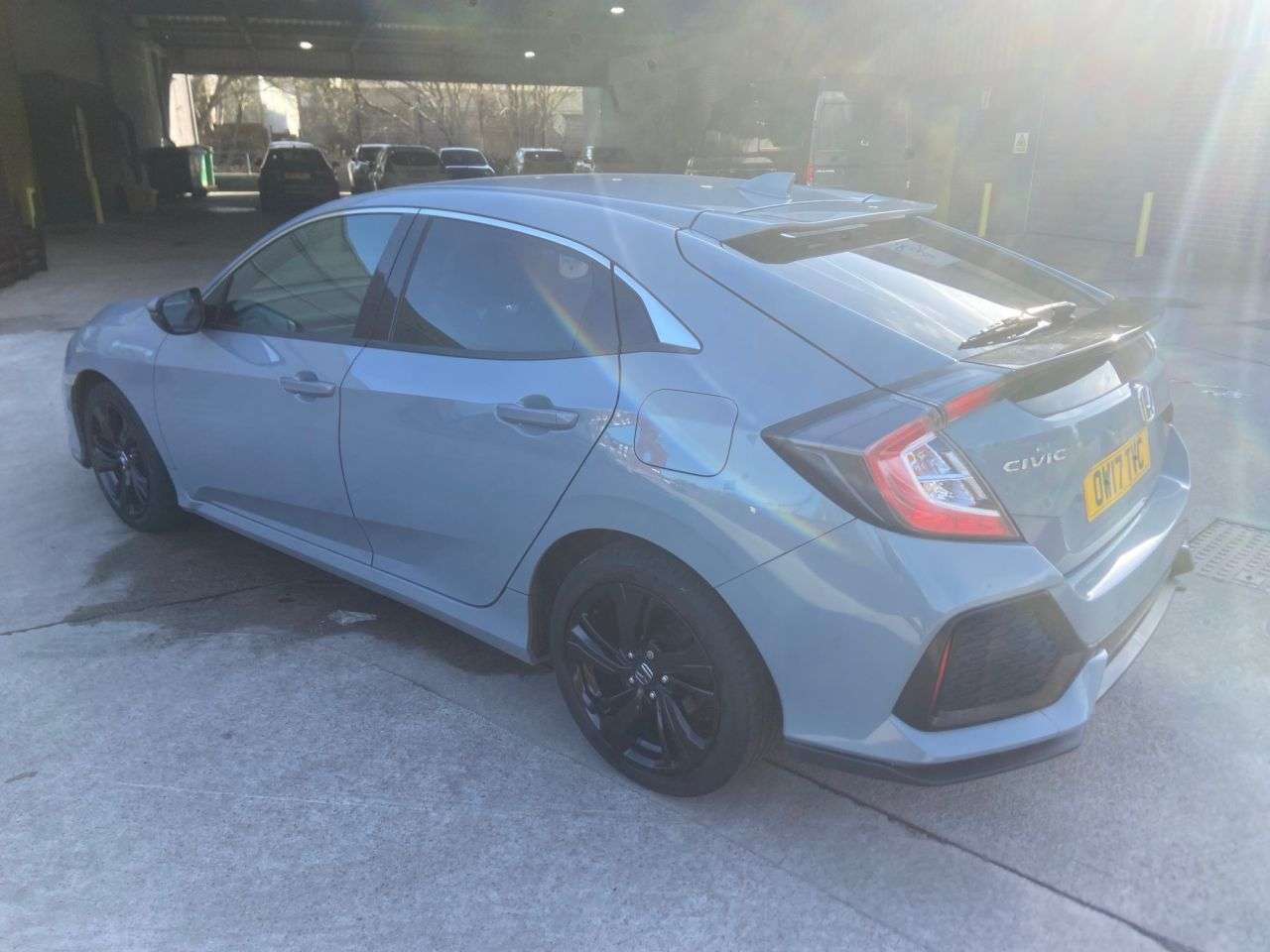 A 2017 HONDA CIVIC 1.0 VTEC Turbo SR Hatchback 5dr Petrol Manual Euro 6 (s/s) (129 ps) A 2017 HONDA CIVIC 1.0 VTEC Turbo SR Hatchback 5dr Petrol Manual Euro 6 (s/s) (129 ps)