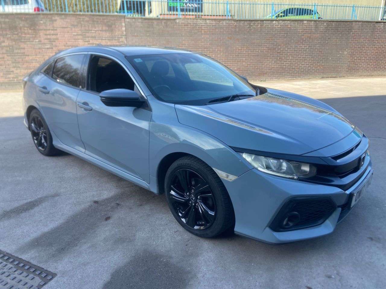 A 2017 HONDA CIVIC 1.0 VTEC Turbo SR Hatchback 5dr Petrol Manual Euro 6 (s/s) (129 ps) A 2017 HONDA CIVIC 1.0 VTEC Turbo SR Hatchback 5dr Petrol Manual Euro 6 (s/s) (129 ps)