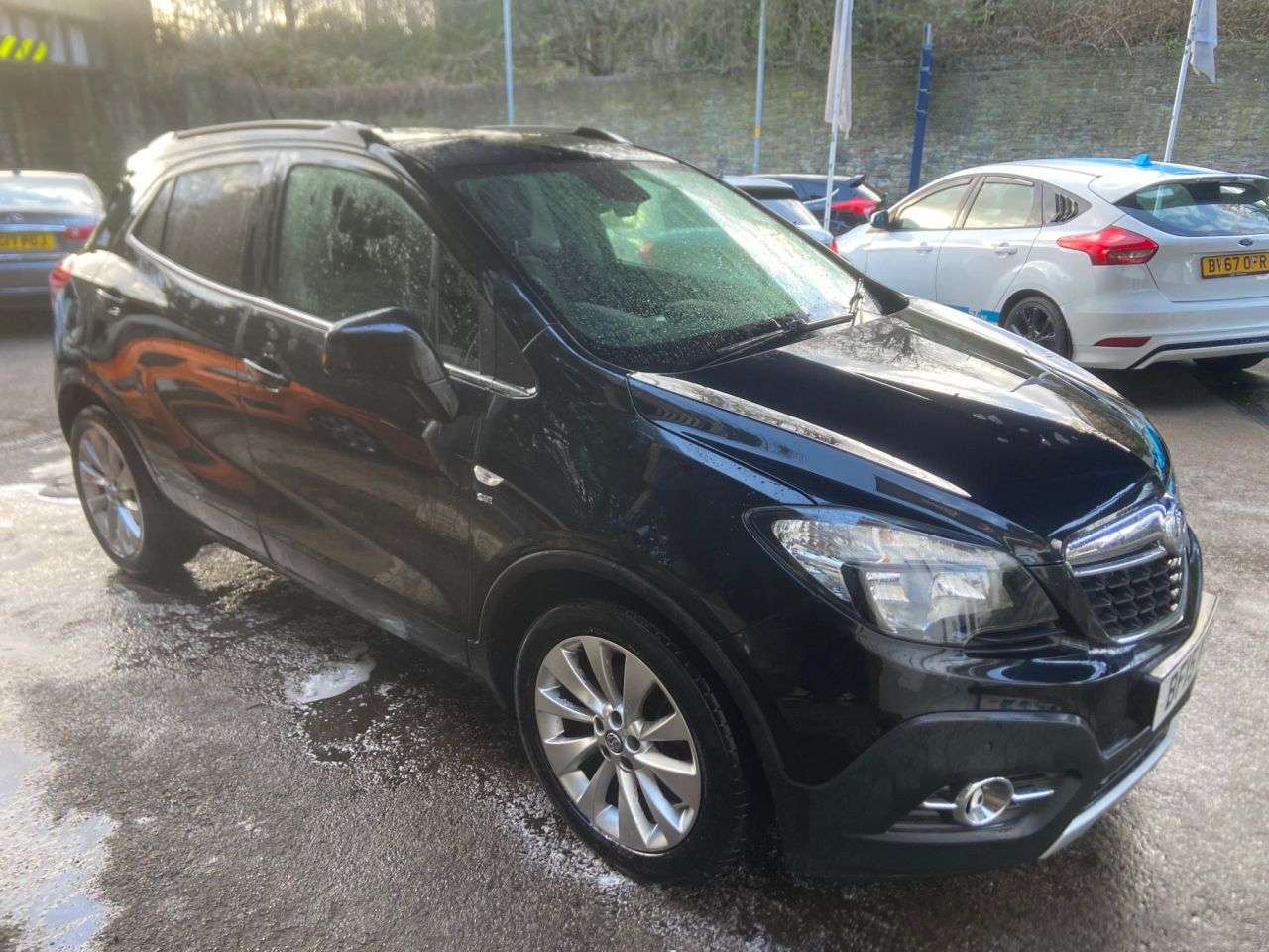 A 2015 VAUXHALL MOKKA 1.4T SE SUV 5dr Petrol Auto 2WD Euro 5 (140 ps) A 2015 VAUXHALL MOKKA 1.4T SE SUV 5dr Petrol Auto 2WD Euro 5 (140 ps)