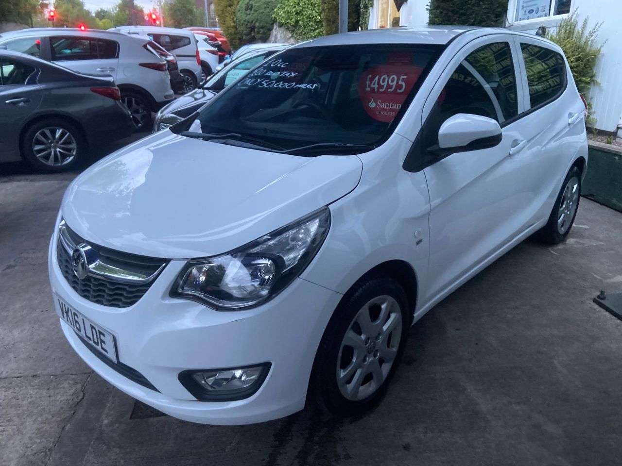 A 2016 VAUXHALL VIVA 1.0i SE Hatchback 5dr Petrol Manual Euro 6 (75 ps) A 2016 VAUXHALL VIVA 1.0i SE Hatchback 5dr Petrol Manual Euro 6 (75 ps)