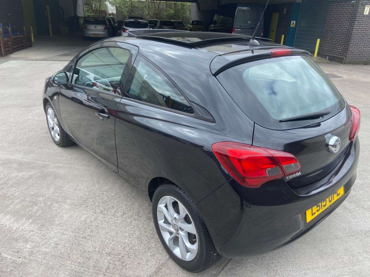 A 2015 VAUXHALL CORSA 1.4i ecoFLEX Excite Hatchback 3dr Petrol Manual Euro 6 (a/c) (90 ps) A 2015 VAUXHALL CORSA 1.4i ecoFLEX Excite Hatchback 3dr Petrol Manual Euro 6 (a/c) (90 ps)