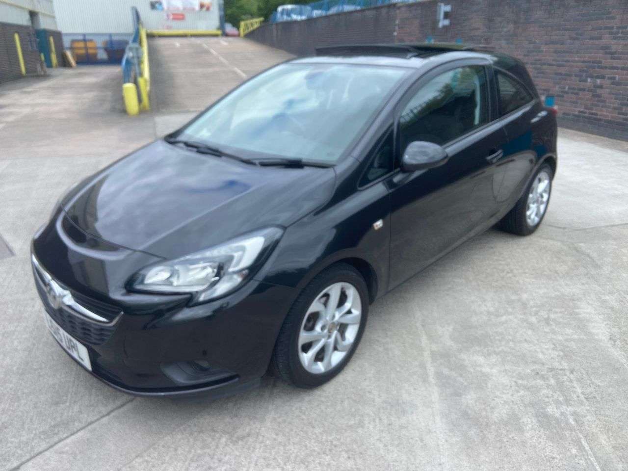 A 2015 VAUXHALL CORSA 1.4i ecoFLEX Excite Hatchback 3dr Petrol Manual Euro 6 (a/c) (90 ps) A 2015 VAUXHALL CORSA 1.4i ecoFLEX Excite Hatchback 3dr Petrol Manual Euro 6 (a/c) (90 ps)