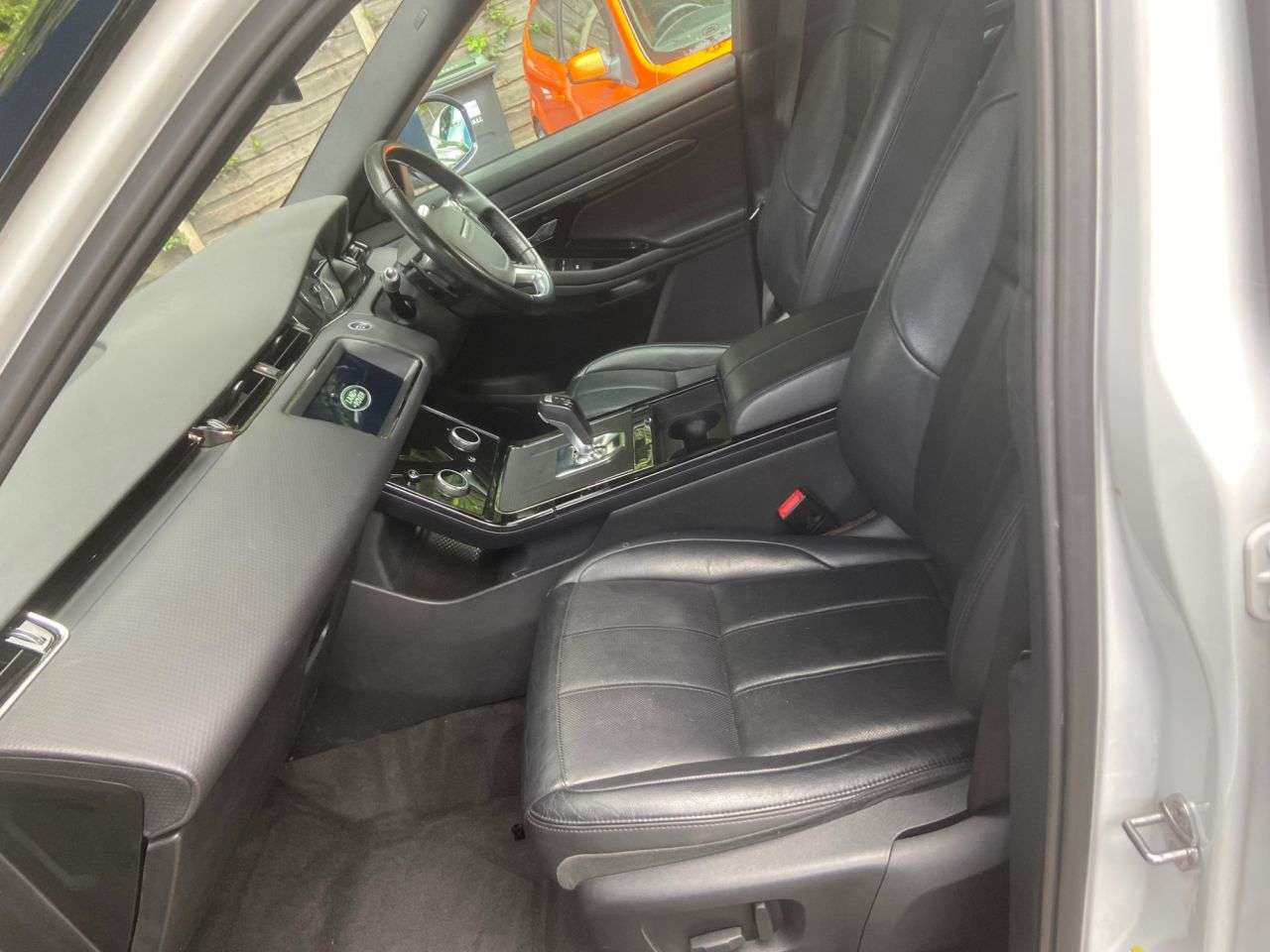2019 LAND ROVER RANGE ROVER EVOQUE 2019 LAND ROVER RANGE ROVER EVOQUE