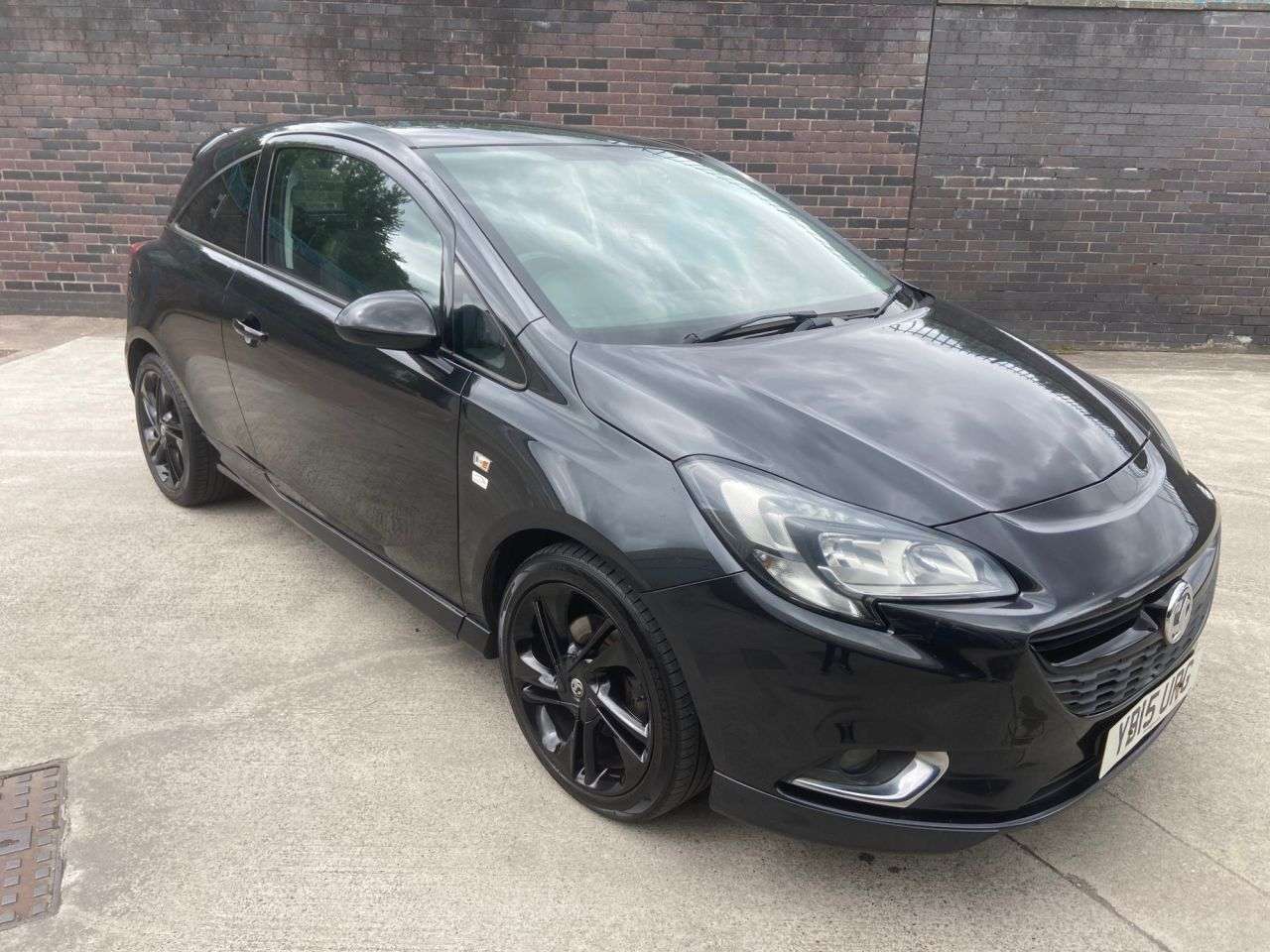 A 2015 VAUXHALL CORSA 1.0i Turbo ecoFLEX Limited Edition Hatchback 3dr Petrol Manual Euro 6 (s/s) A 2015 VAUXHALL CORSA 1.0i Turbo ecoFLEX Limited Edition Hatchback 3dr Petrol Manual Euro 6 (s/s)