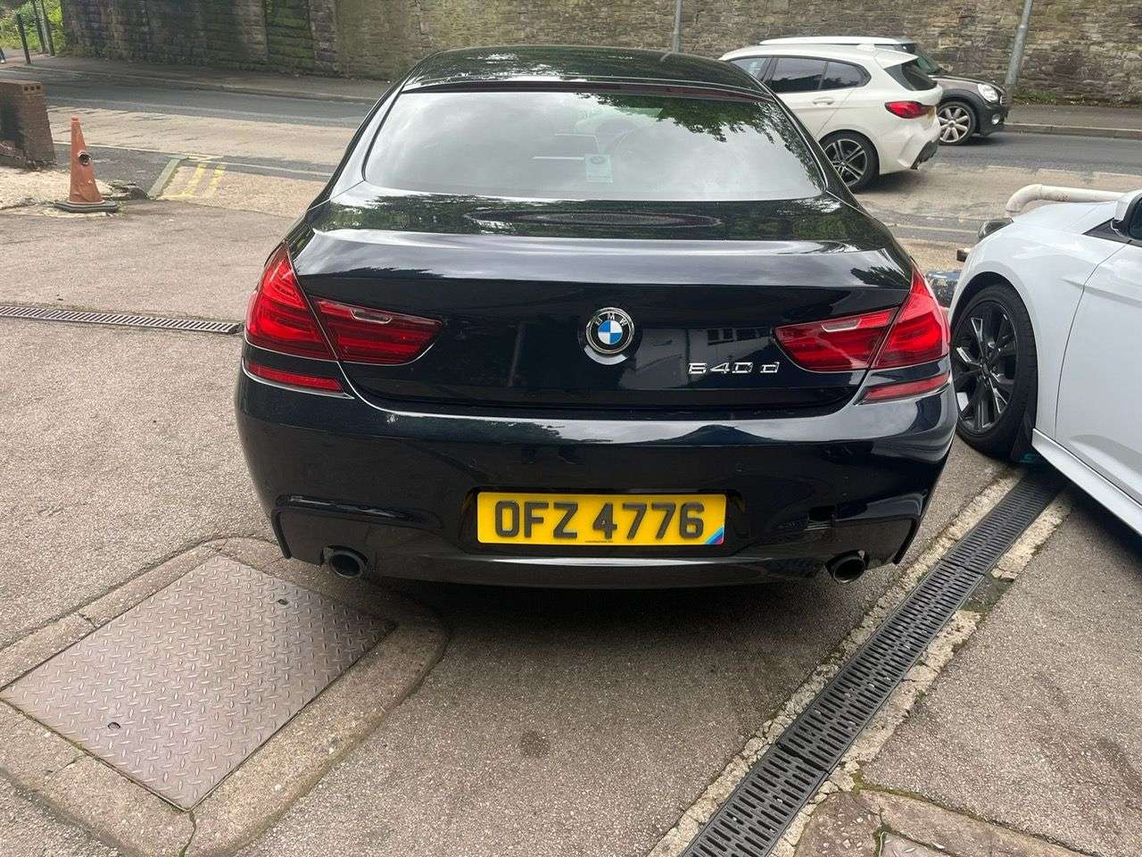 A 2013 BMW 6 SERIES GRAN COUPE 3.0 640d M Sport Saloon 4dr Diesel Auto Euro 5 (s/s) (313 ps) A 2013 BMW 6 SERIES GRAN COUPE 3.0 640d M Sport Saloon 4dr Diesel Auto Euro 5 (s/s) (313 ps)