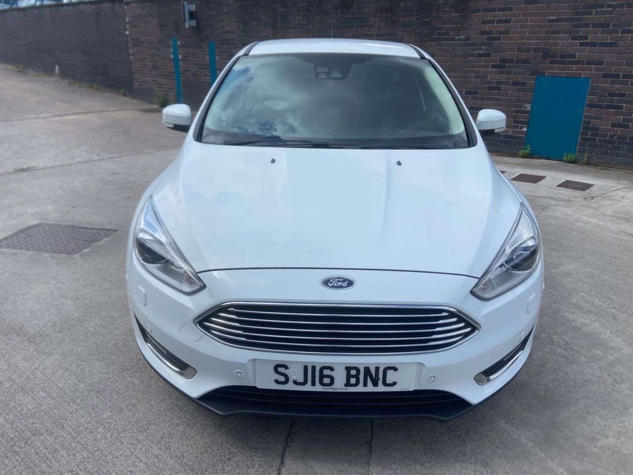 A 2016 FORD FOCUS 1.5 TDCi Titanium X Hatchback 5dr Diesel Manual Euro 6 (s/s) (120 ps) A 2016 FORD FOCUS 1.5 TDCi Titanium X Hatchback 5dr Diesel Manual Euro 6 (s/s) (120 ps)