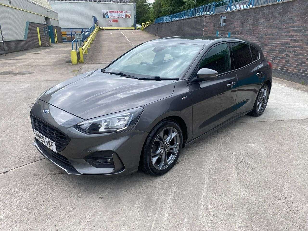 A 2019 FORD FOCUS 1.0T EcoBoost ST-Line Hatchback 5dr Petrol Manual Euro 6 (s/s) (125 ps) A 2019 FORD FOCUS 1.0T EcoBoost ST-Line Hatchback 5dr Petrol Manual Euro 6 (s/s) (125 ps)