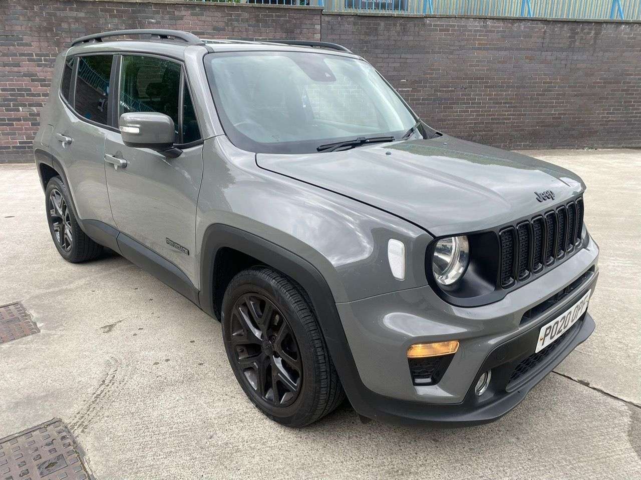 A 2020 JEEP RENEGADE 1.0 GSE T3 Night Eagle SUV 5dr Petrol Manual Euro 6 (s/s) (120 ps) A 2020 JEEP RENEGADE 1.0 GSE T3 Night Eagle SUV 5dr Petrol Manual Euro 6 (s/s) (120 ps)