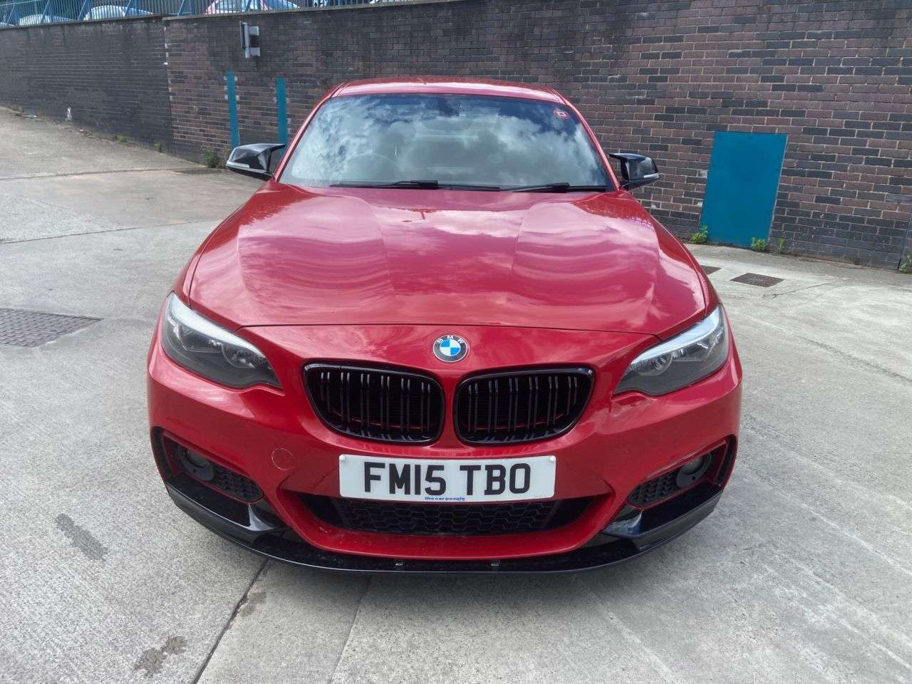 A 2015 BMW 2 SERIES 2.0 218d M Sport Coupe 2dr Diesel Manual Euro 6 (s/s) (150 ps) A 2015 BMW 2 SERIES 2.0 218d M Sport Coupe 2dr Diesel Manual Euro 6 (s/s) (150 ps)