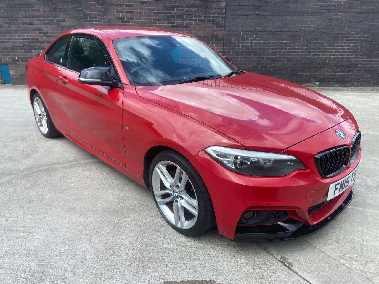 A 2015 BMW 2 SERIES 2.0 218d M Sport Coupe 2dr Diesel Manual Euro 6 (s/s) (150 ps) A 2015 BMW 2 SERIES 2.0 218d M Sport Coupe 2dr Diesel Manual Euro 6 (s/s) (150 ps)