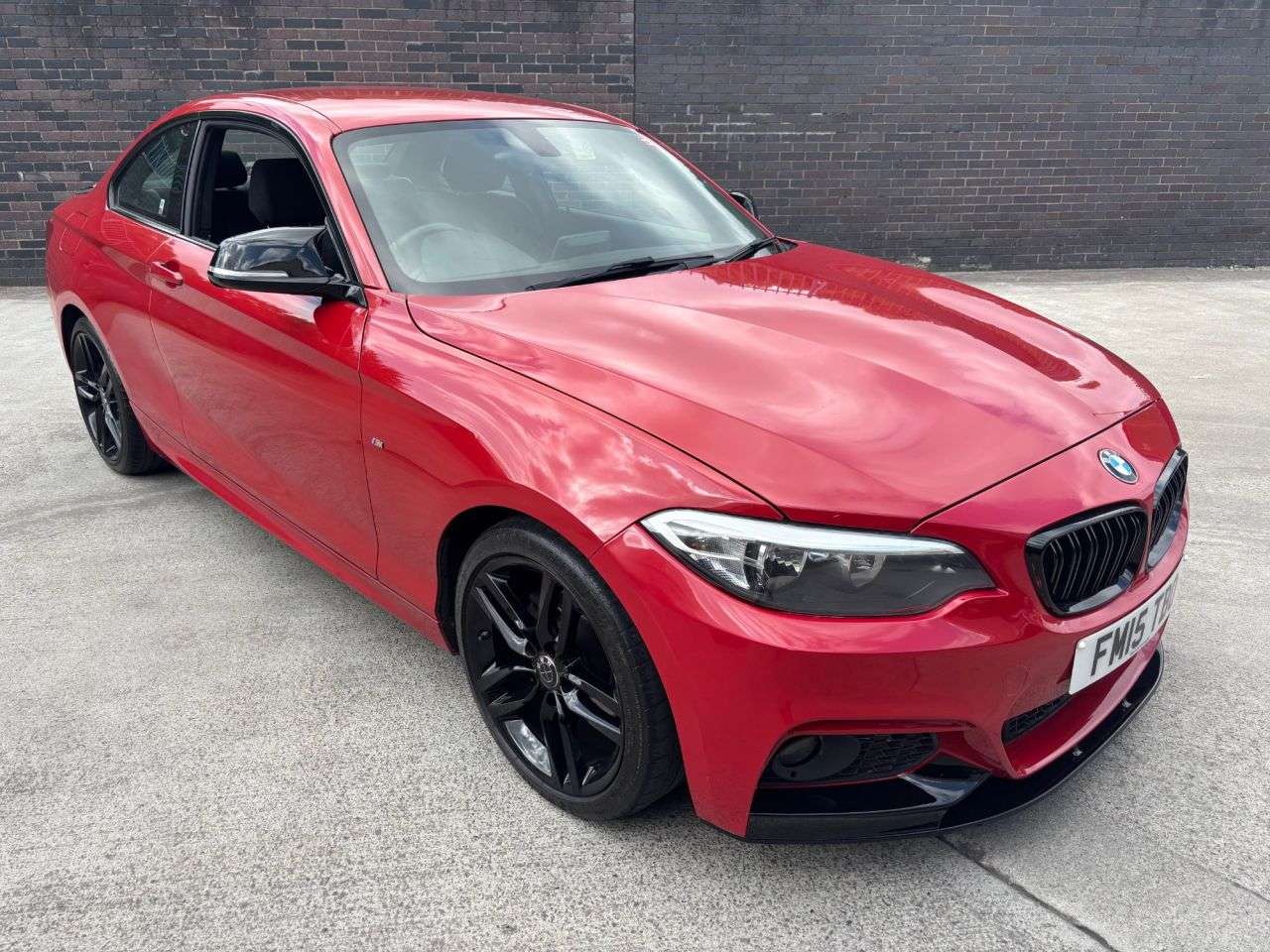 A 2015 BMW 2 SERIES 2.0 218d M Sport Coupe 2dr Diesel Manual Euro 6 (s/s) (150 ps) A 2015 BMW 2 SERIES 2.0 218d M Sport Coupe 2dr Diesel Manual Euro 6 (s/s) (150 ps)