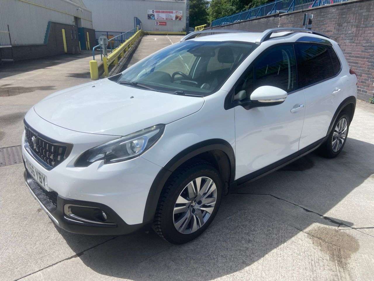A 2016 PEUGEOT 2008 1.2 PureTech Allure SUV 5dr Petrol Manual Euro 6 (82 ps) A 2016 PEUGEOT 2008 1.2 PureTech Allure SUV 5dr Petrol Manual Euro 6 (82 ps)