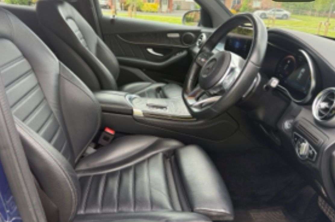 A 2020 MERCEDES-BENZ GLC 2.0 GLC300d AMG Line (Premium) Coupe 5dr Diesel G-Tronic+ 4MATIC Euro 6 (s/ A 2020 MERCEDES-BENZ GLC 2.0 GLC300d AMG Line (Premium) Coupe 5dr Diesel G-Tronic+ 4MATIC Euro 6 (s/