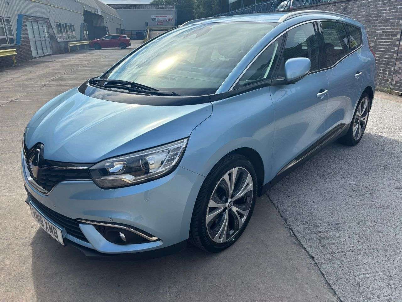A 2018 RENAULT GRAND SCENIC 1.6 dCi Dynamique Nav MPV 5dr Diesel Manual Euro 6 (s/s) (130 ps) A 2018 RENAULT GRAND SCENIC 1.6 dCi Dynamique Nav MPV 5dr Diesel Manual Euro 6 (s/s) (130 ps)