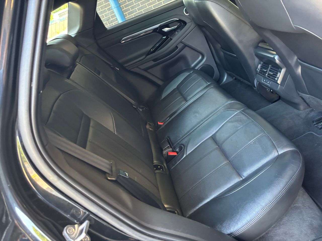 2019 LAND ROVER RANGE ROVER EVOQUE 2019 LAND ROVER RANGE ROVER EVOQUE