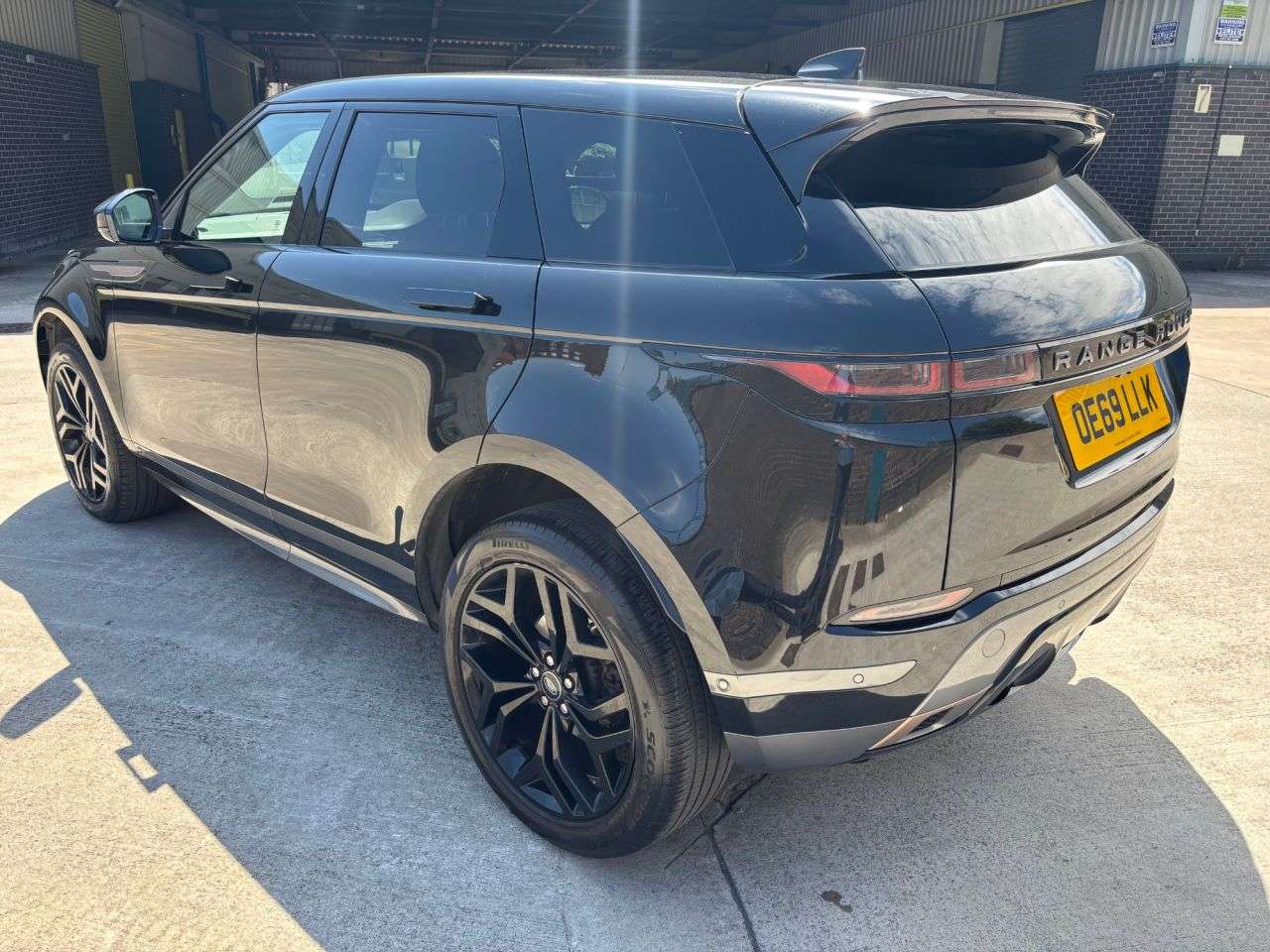 2019 LAND ROVER RANGE ROVER EVOQUE 2019 LAND ROVER RANGE ROVER EVOQUE