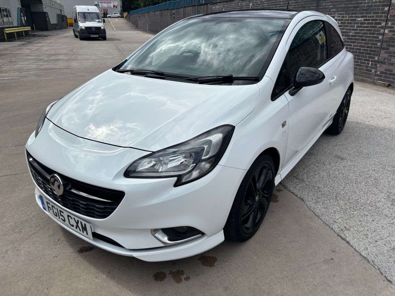 A 2015 VAUXHALL CORSA 1.4i ecoTEC Limited Edition Hatchback 3dr Petrol Manual Euro 6 (90 ps) A 2015 VAUXHALL CORSA 1.4i ecoTEC Limited Edition Hatchback 3dr Petrol Manual Euro 6 (90 ps)