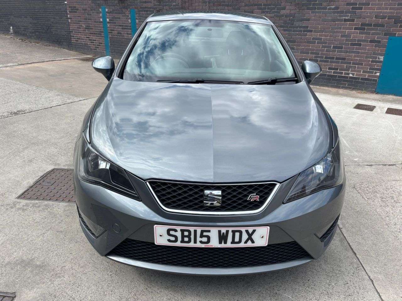 A 2015 SEAT IBIZA 1.2 TSI FR Hatchback 5dr Petrol Manual Euro 5 (105 ps) A 2015 SEAT IBIZA 1.2 TSI FR Hatchback 5dr Petrol Manual Euro 5 (105 ps)