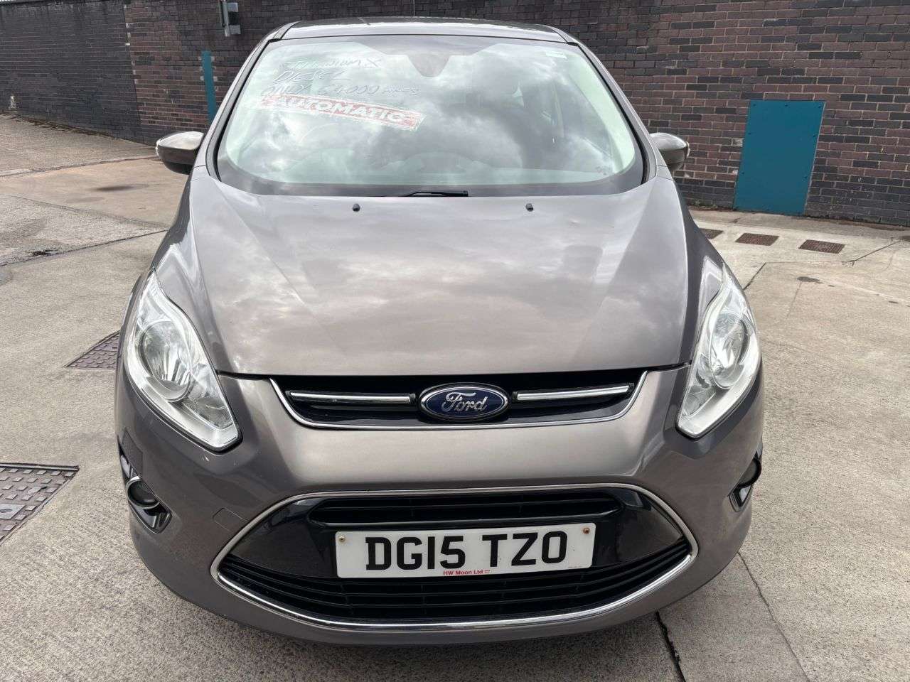 A 2015 FORD C-MAX 2.0 TDCi Titanium MPV 5dr Diesel Powershift Euro 5 (140 ps) A 2015 FORD C-MAX 2.0 TDCi Titanium MPV 5dr Diesel Powershift Euro 5 (140 ps)