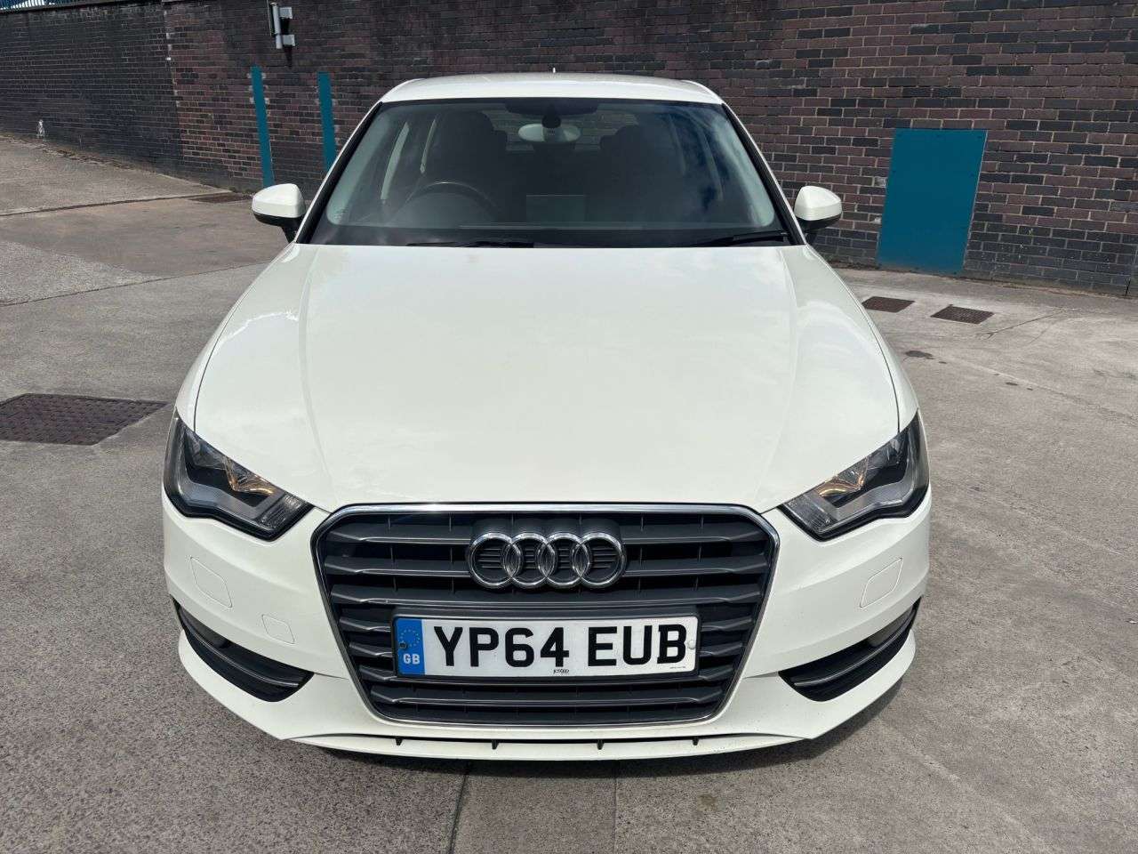 A 2014 AUDI A3 2.0 TDI Sport Sportback 5dr Diesel S Tronic Euro 6 (s/s) (150 ps) A 2014 AUDI A3 2.0 TDI Sport Sportback 5dr Diesel S Tronic Euro 6 (s/s) (150 ps)