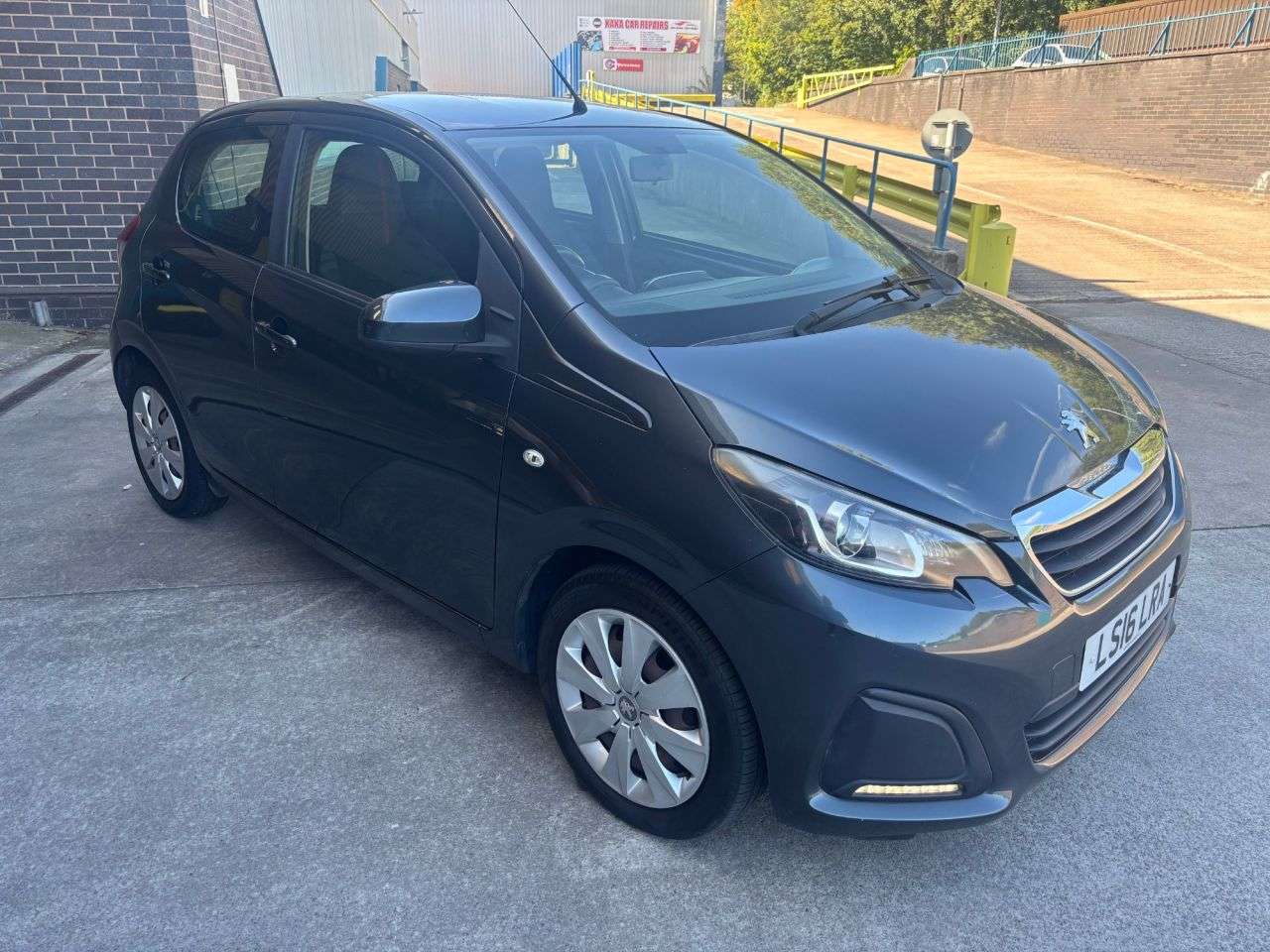A 2016 PEUGEOT 108 1.0 Active Hatchback 5dr Petrol 2 Tronic Euro 6 (68 ps) A 2016 PEUGEOT 108 1.0 Active Hatchback 5dr Petrol 2 Tronic Euro 6 (68 ps)