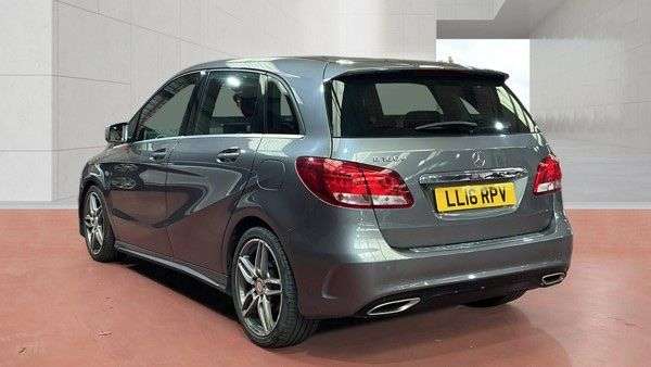 A 2016 MERCEDES-BENZ B CLASS 1.5 B180d AMG Line MPV 5dr Diesel 7G-DCT Euro 6 (s/s) (109 ps) A 2016 MERCEDES-BENZ B CLASS 1.5 B180d AMG Line MPV 5dr Diesel 7G-DCT Euro 6 (s/s) (109 ps)
