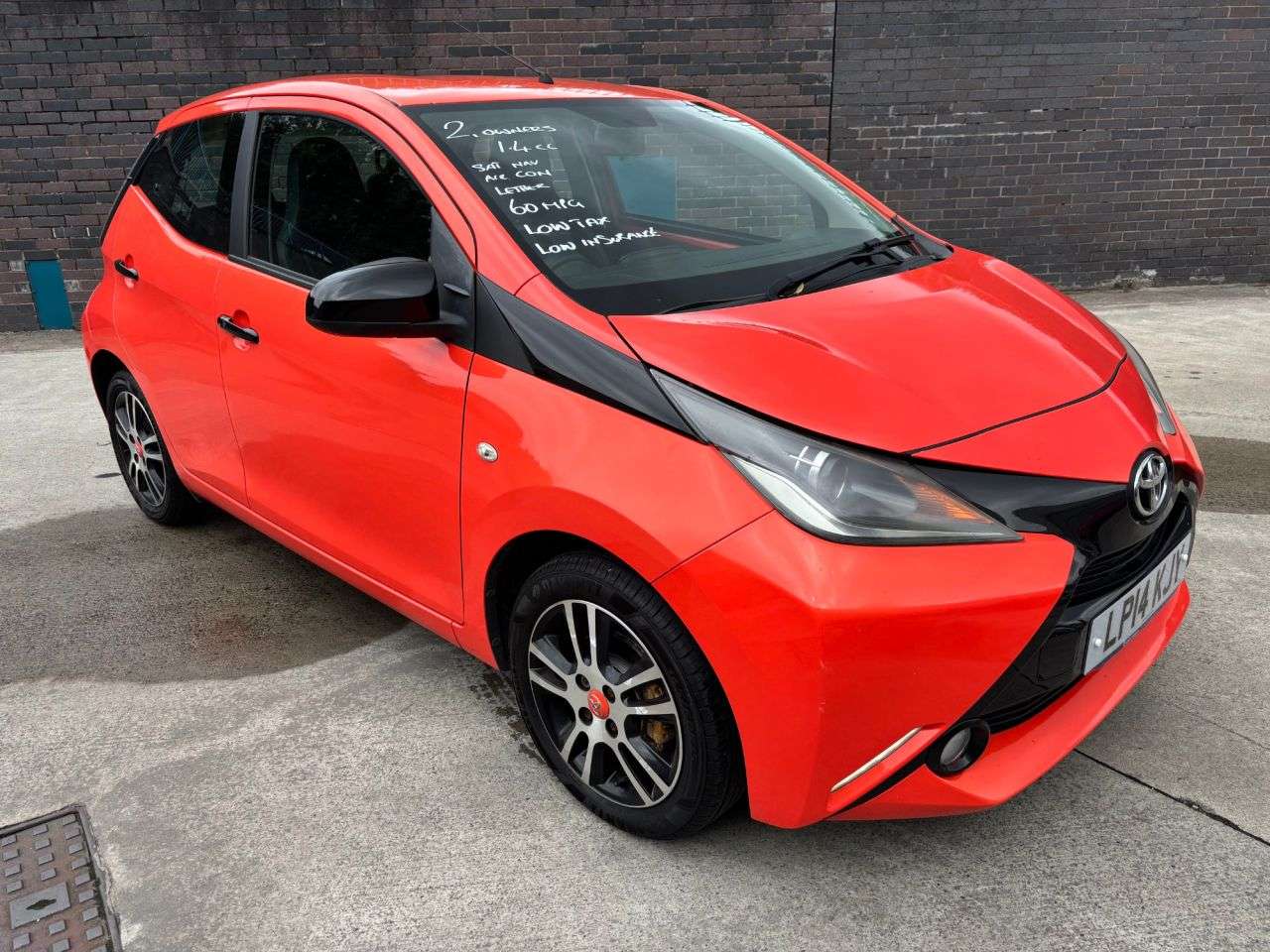 A 2014 TOYOTA AYGO 1.0 VVT-i x-cite Hatchback 5dr Petrol Manual Euro 5 Euro 5 (68 ps) A 2014 TOYOTA AYGO 1.0 VVT-i x-cite Hatchback 5dr Petrol Manual Euro 5 Euro 5 (68 ps)