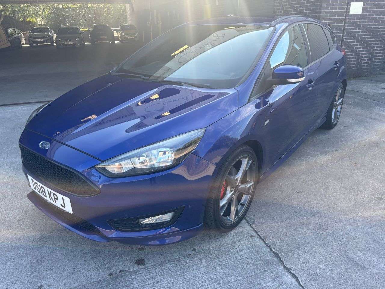 A 2018 FORD FOCUS 1.0T EcoBoost ST-Line X Hatchback 5dr Petrol Manual Euro 6 (s/s) (140 ps) A 2018 FORD FOCUS 1.0T EcoBoost ST-Line X Hatchback 5dr Petrol Manual Euro 6 (s/s) (140 ps)