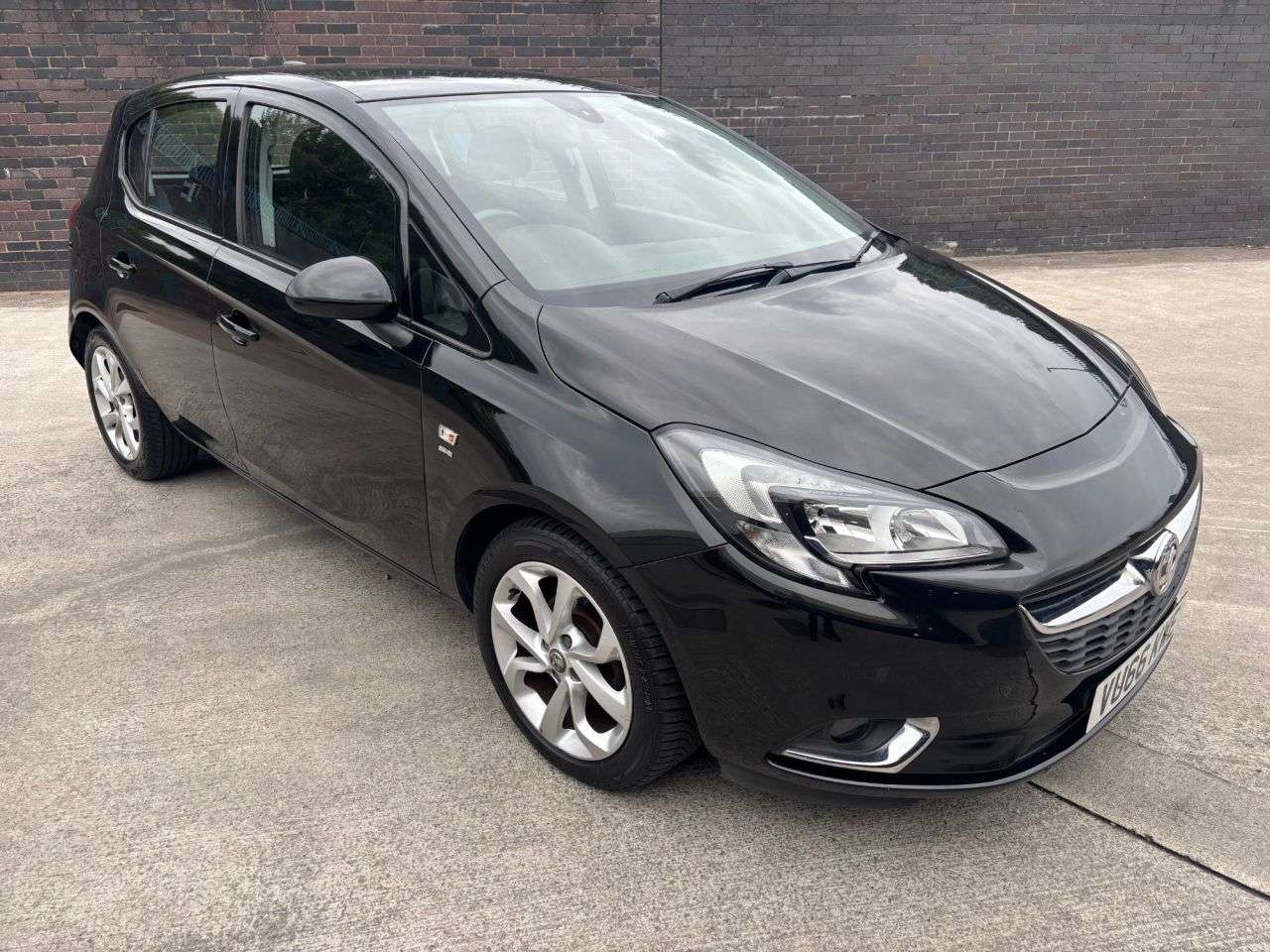 A 2016 VAUXHALL CORSA 1.4i ecoFLEX SRi Hatchback 5dr Petrol Manual Euro 6 (90 ps) A 2016 VAUXHALL CORSA 1.4i ecoFLEX SRi Hatchback 5dr Petrol Manual Euro 6 (90 ps)