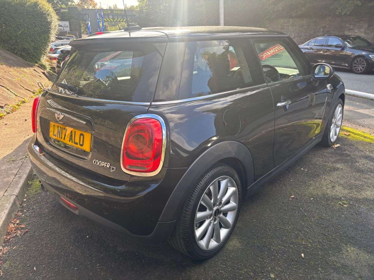 A 2017 MINI HATCH 1.5 Cooper D Hatchback 3dr Diesel Auto Euro 6 (s/s) (116 ps) A 2017 MINI HATCH 1.5 Cooper D Hatchback 3dr Diesel Auto Euro 6 (s/s) (116 ps)