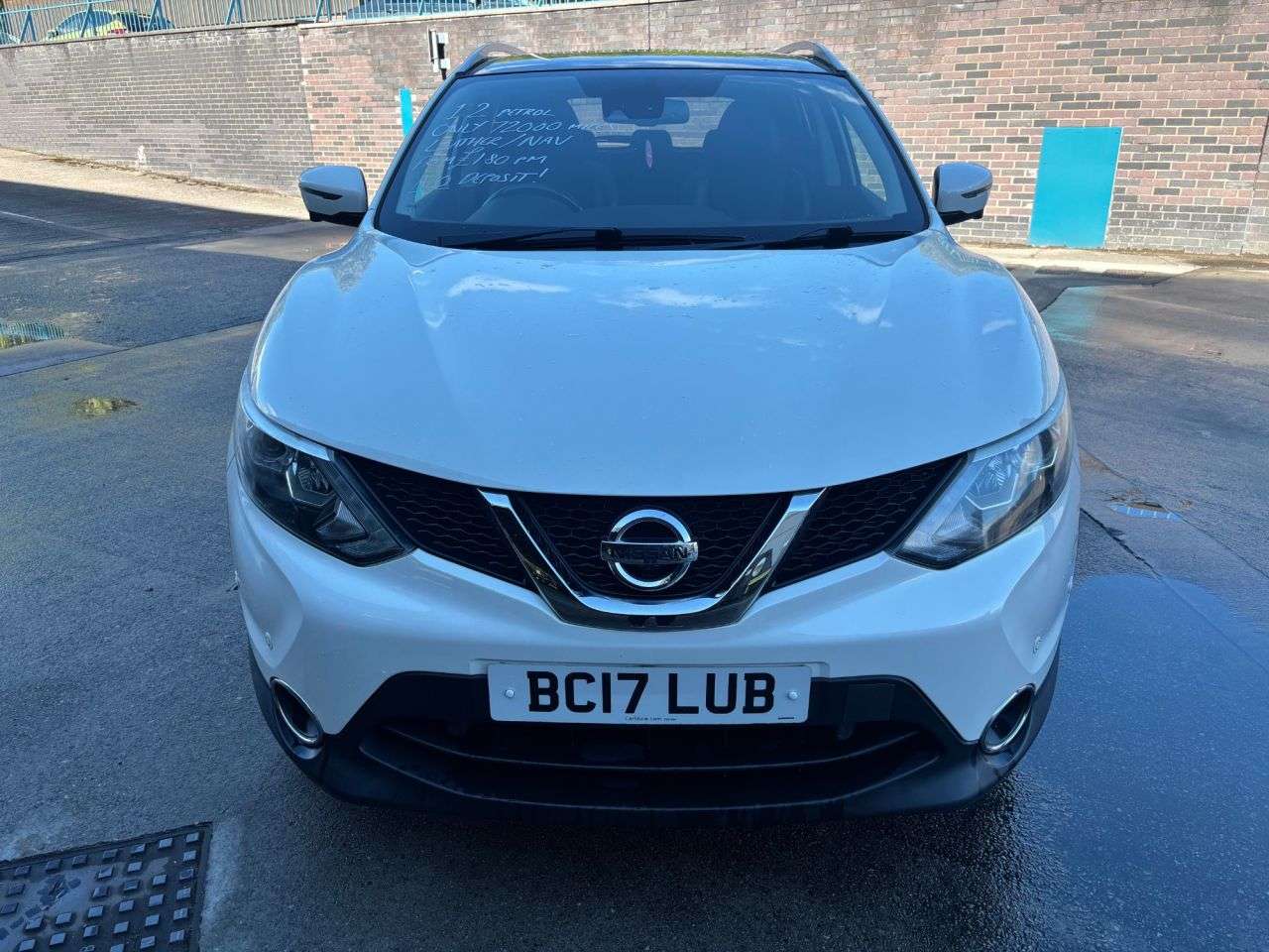 A 2017 NISSAN QASHQAI 1.2 DIG-T Tekna SUV 5dr Petrol Manual 2WD Euro 6 (s/s) (115 ps) A 2017 NISSAN QASHQAI 1.2 DIG-T Tekna SUV 5dr Petrol Manual 2WD Euro 6 (s/s) (115 ps)