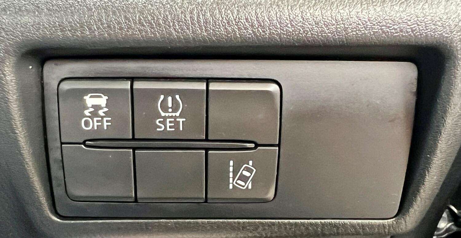 2015 MAZDA MX-5 2015 MAZDA MX-5