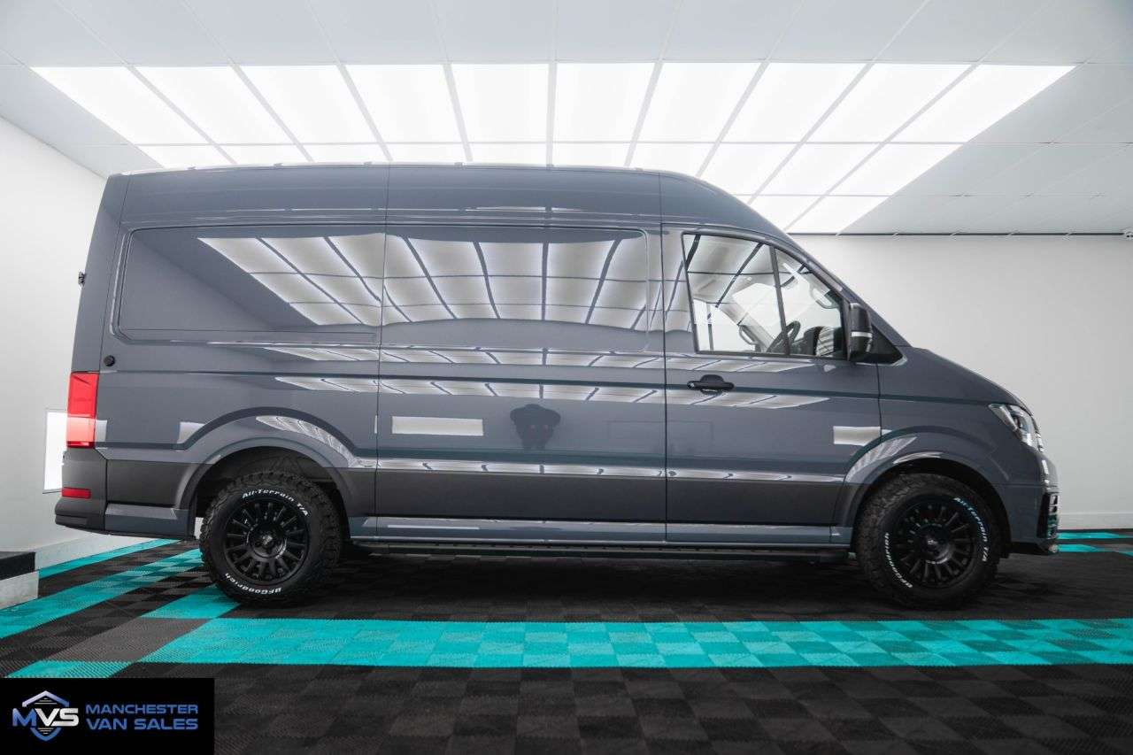 A 2026 VOLKSWAGEN CRAFTER CR35 TDI MWB 4MOTION MCR STYLED 180BHP AUTO PURE GREY A 2026 VOLKSWAGEN CRAFTER CR35 TDI MWB 4MOTION MCR STYLED 180BHP AUTO PURE GREY