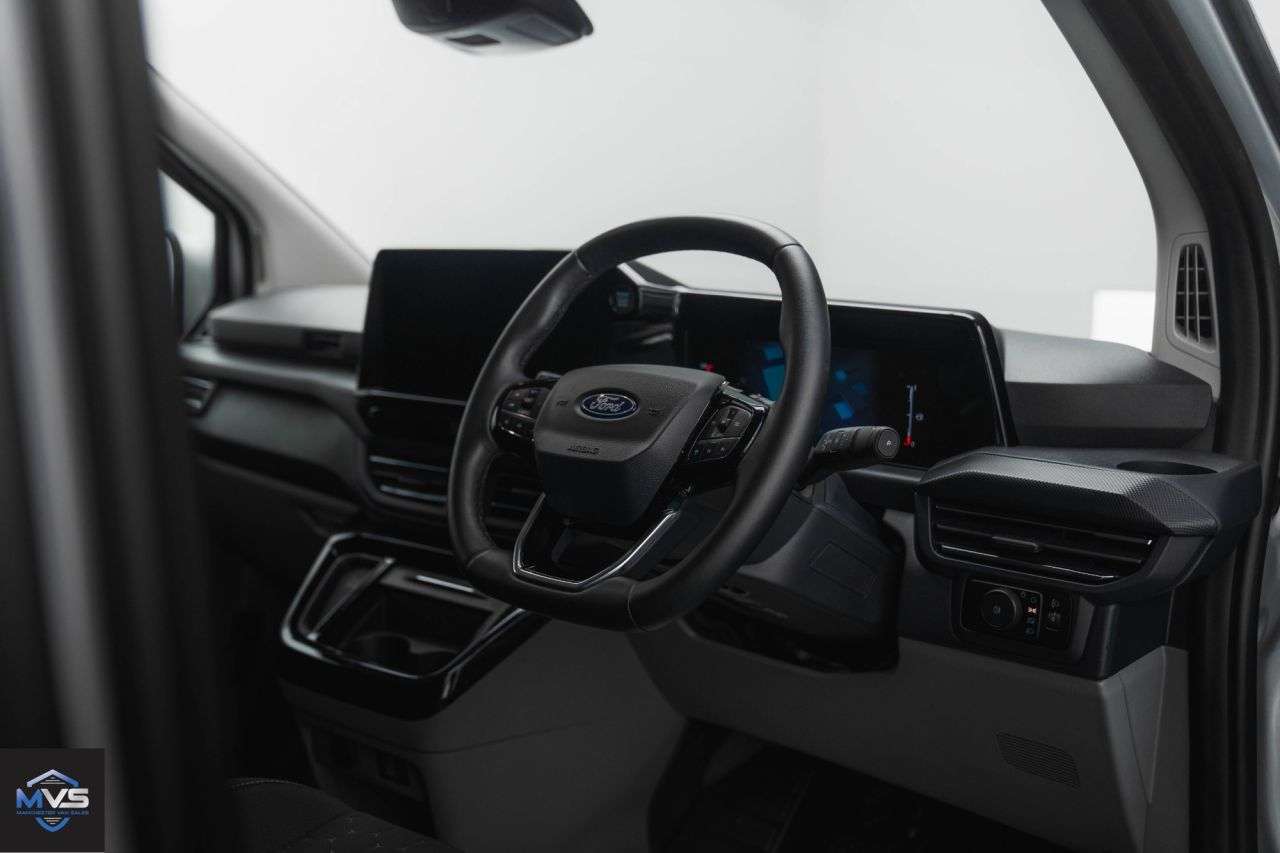 A null FORD TRANSIT CUSTOM 2.0 320 Matrix X SPORT EDITION 170bh AUTO DCAB CONVERSION A null FORD TRANSIT CUSTOM 2.0 320 Matrix X SPORT EDITION 170bh AUTO DCAB CONVERSION