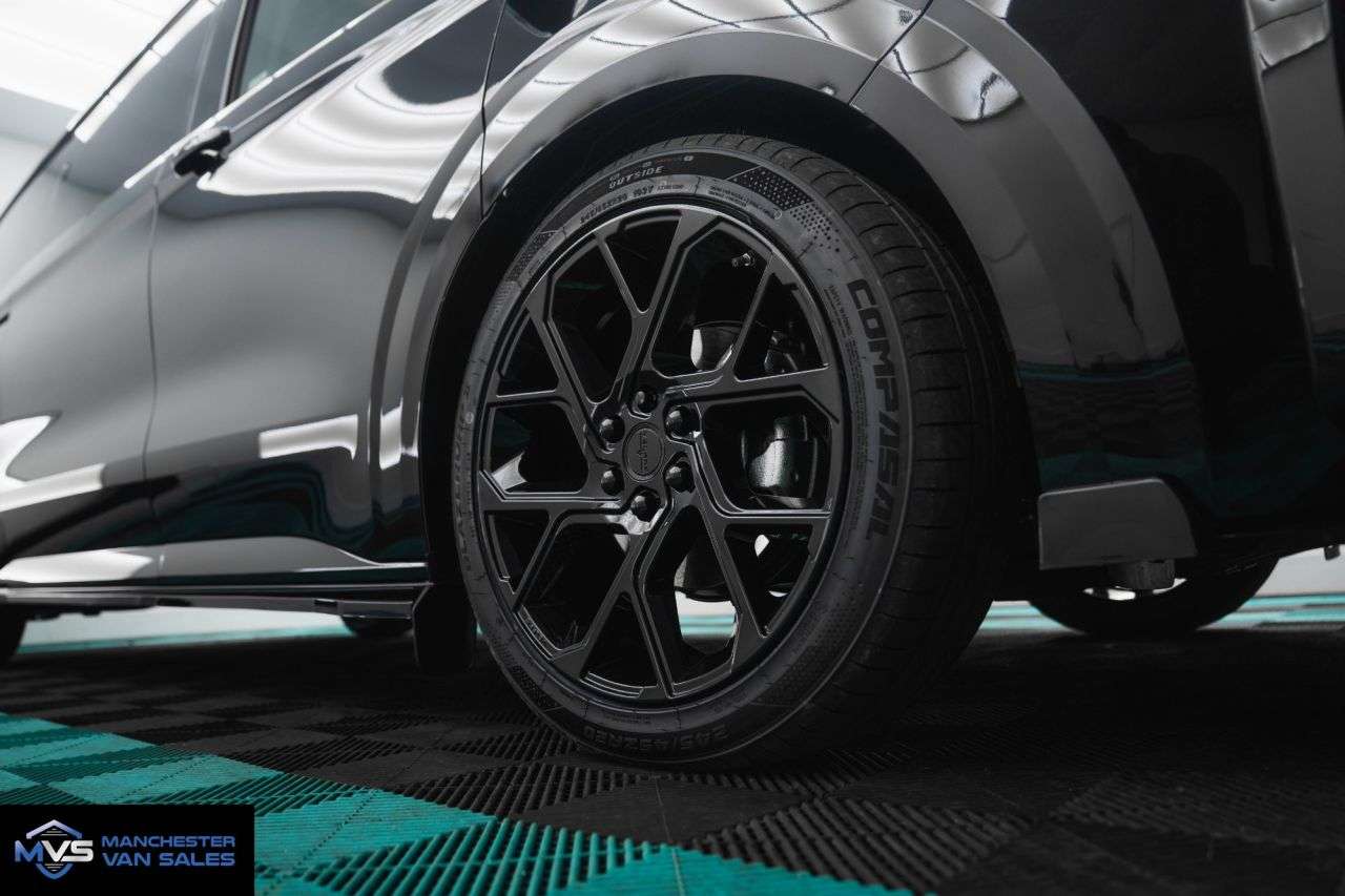 A 0 VOLKSWAGEN TRANSPORTER 2.0 LWB VENOM EDITION 170BHP AUTO - COMMERCE PRO A 0 VOLKSWAGEN TRANSPORTER 2.0 LWB VENOM EDITION 170BHP AUTO - COMMERCE PRO