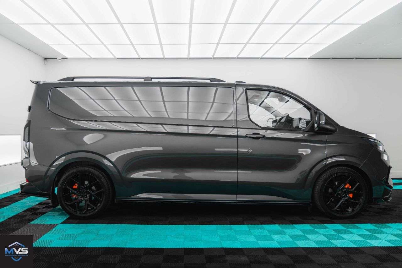 A 0 FORD TRANSIT CUSTOM 2.0 LWB Matrix X SPORT EDITION AUTO - ALLOYS A 0 FORD TRANSIT CUSTOM 2.0 LWB Matrix X SPORT EDITION AUTO - ALLOYS